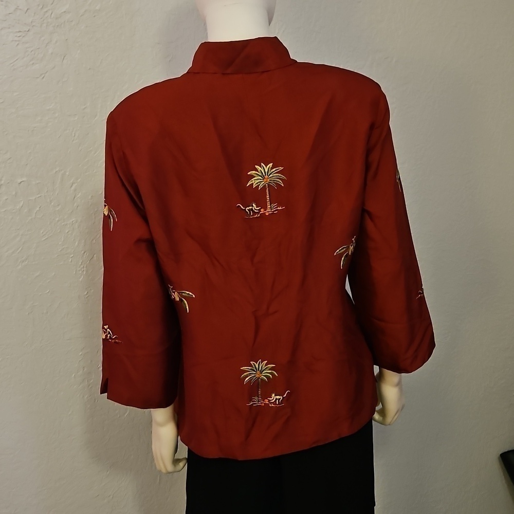 Vintage SILKLAND Maroon Palm Tree Monkey Embroidered Button Down Shacket - Picture 7 of 9